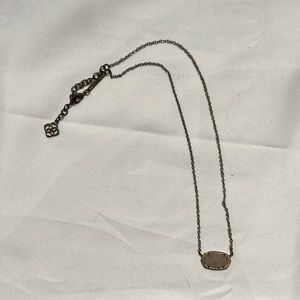 Kendra Scott necklace